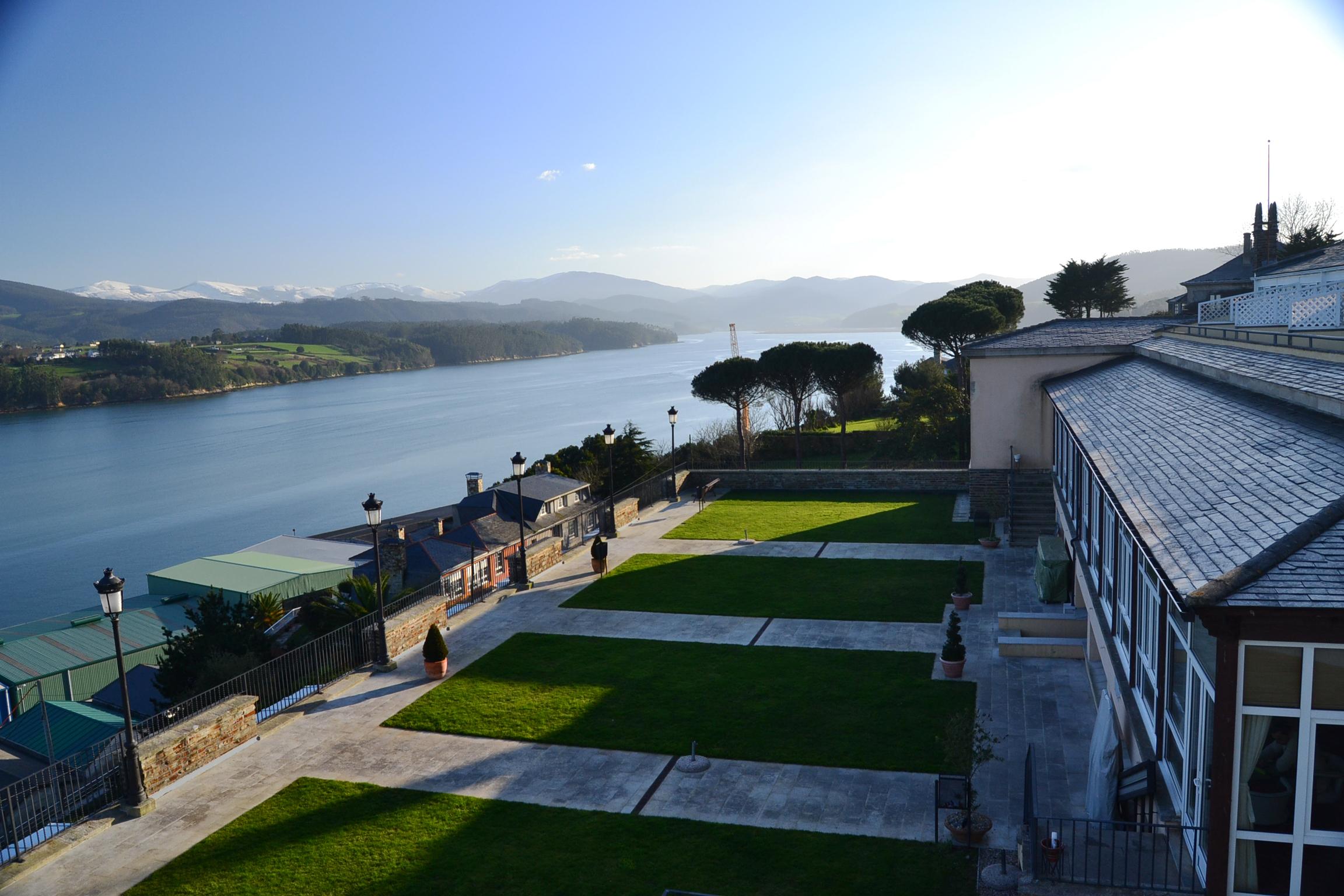 Parador De Ribadeo Exterior foto